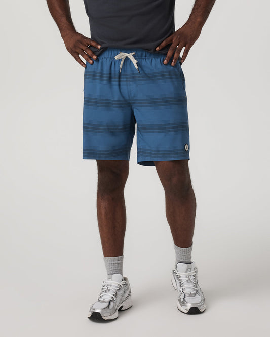 Men Vuori Kore Short Unlined 7" Sea Gradient Stripe