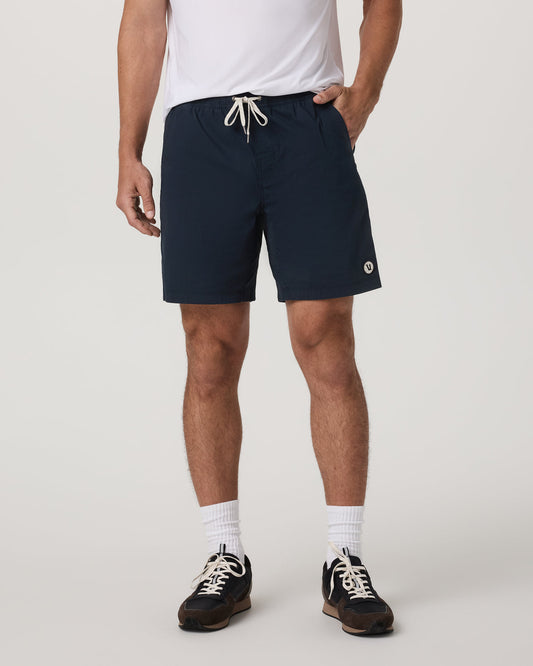 Men Vuori Kore Everyday Short Lined 7" Men's Classic Fit Ink Shorts