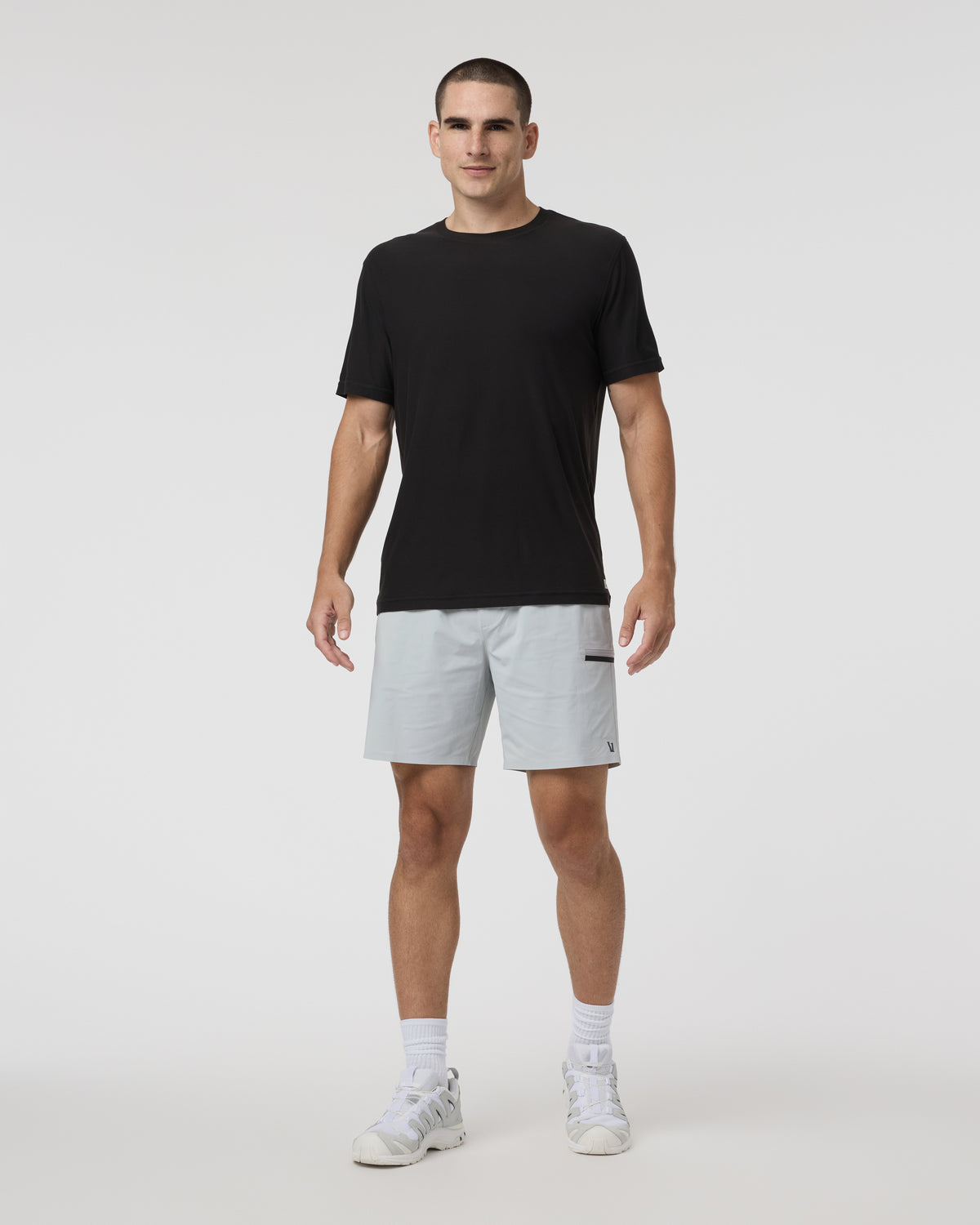 Men Vuori Grafton Short Lined Classic Fit 7" Sky Grey