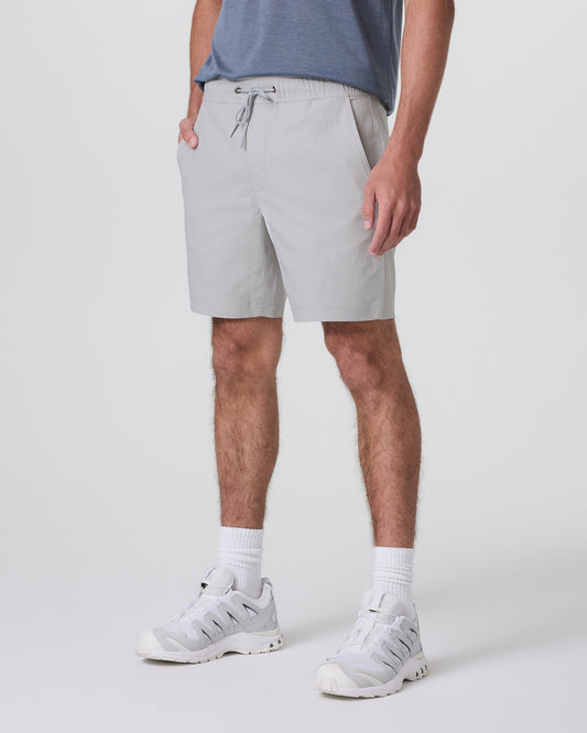 Men Vuori Cascade Crinkle Elastic Waist Short Classic Fit 8" Fog