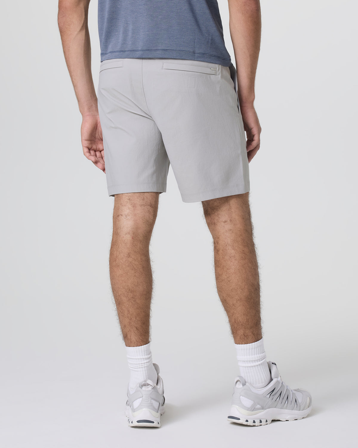 Men Vuori Cascade Crinkle Elastic Waist Short Classic Fit 8" Fog