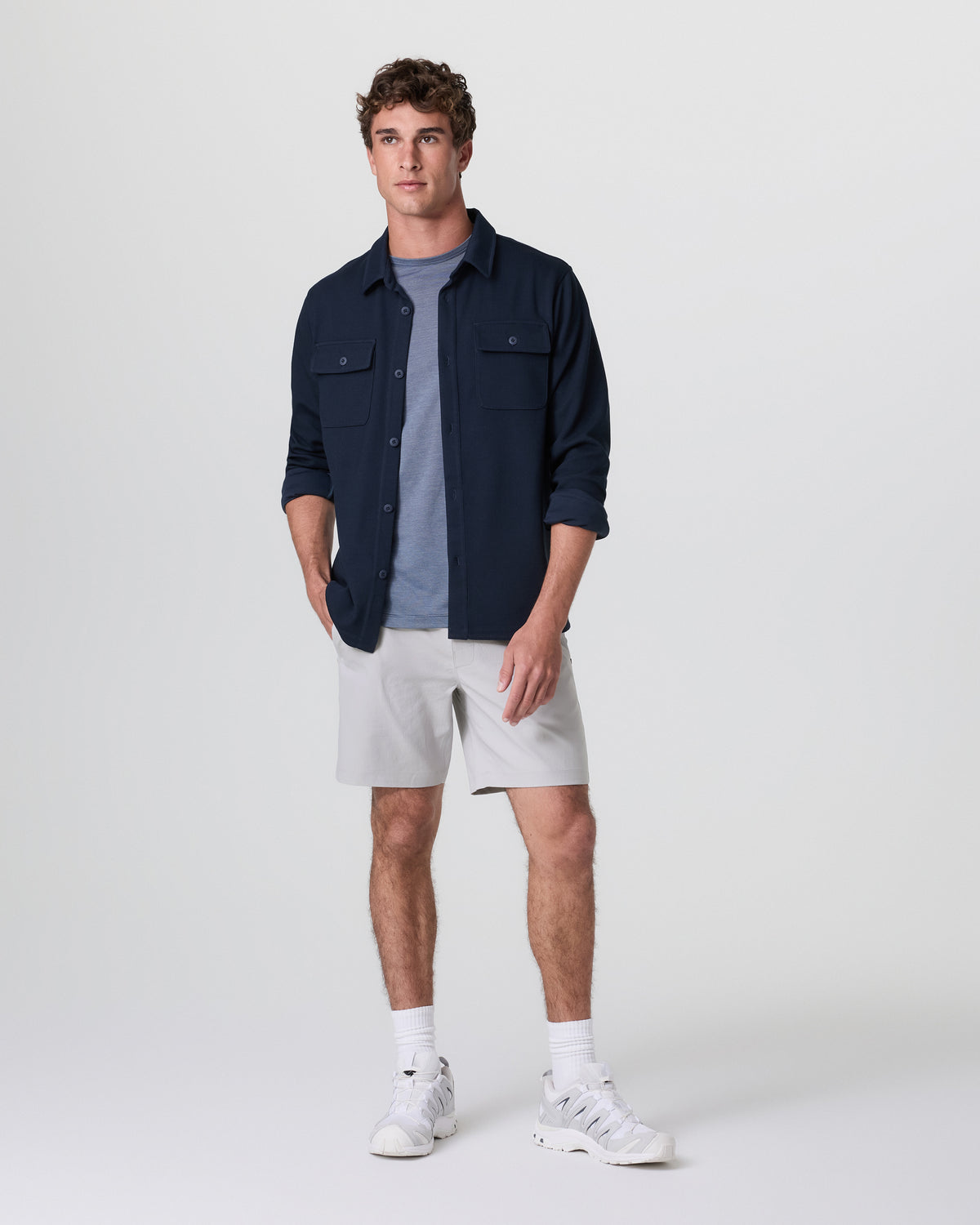 Men Vuori Cascade Crinkle Elastic Waist Short Classic Fit 8" Fog