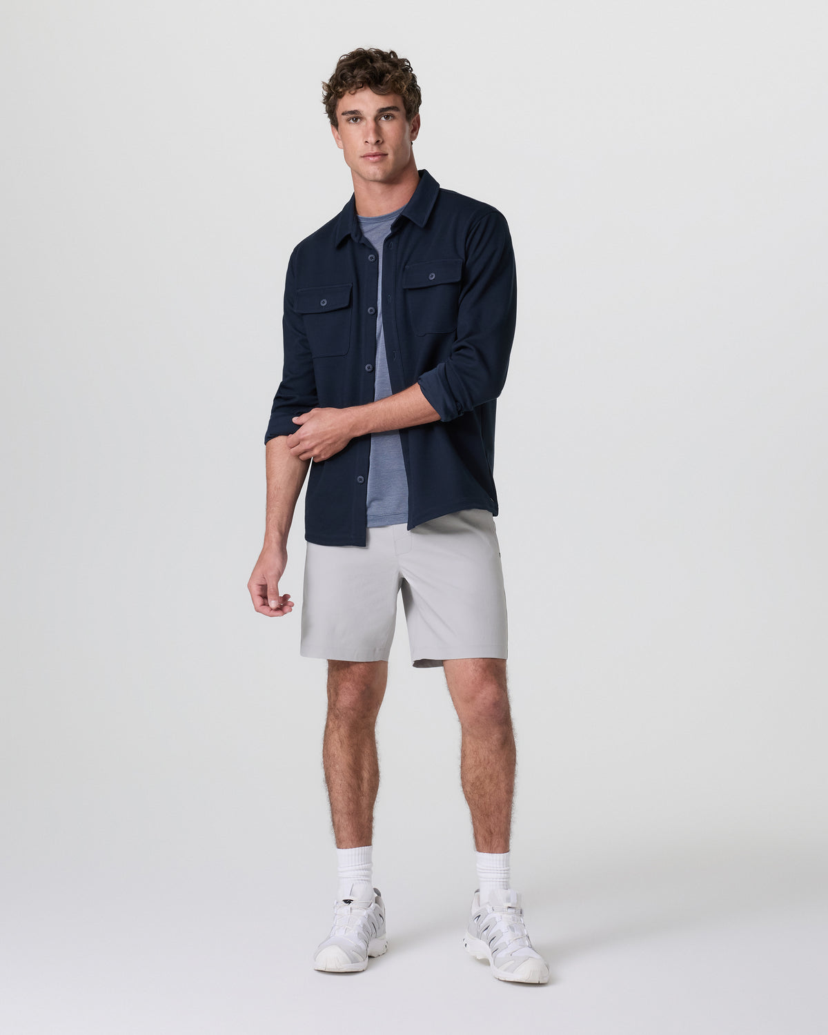 Men Vuori Cascade Crinkle Elastic Waist Short Classic Fit 8" Fog