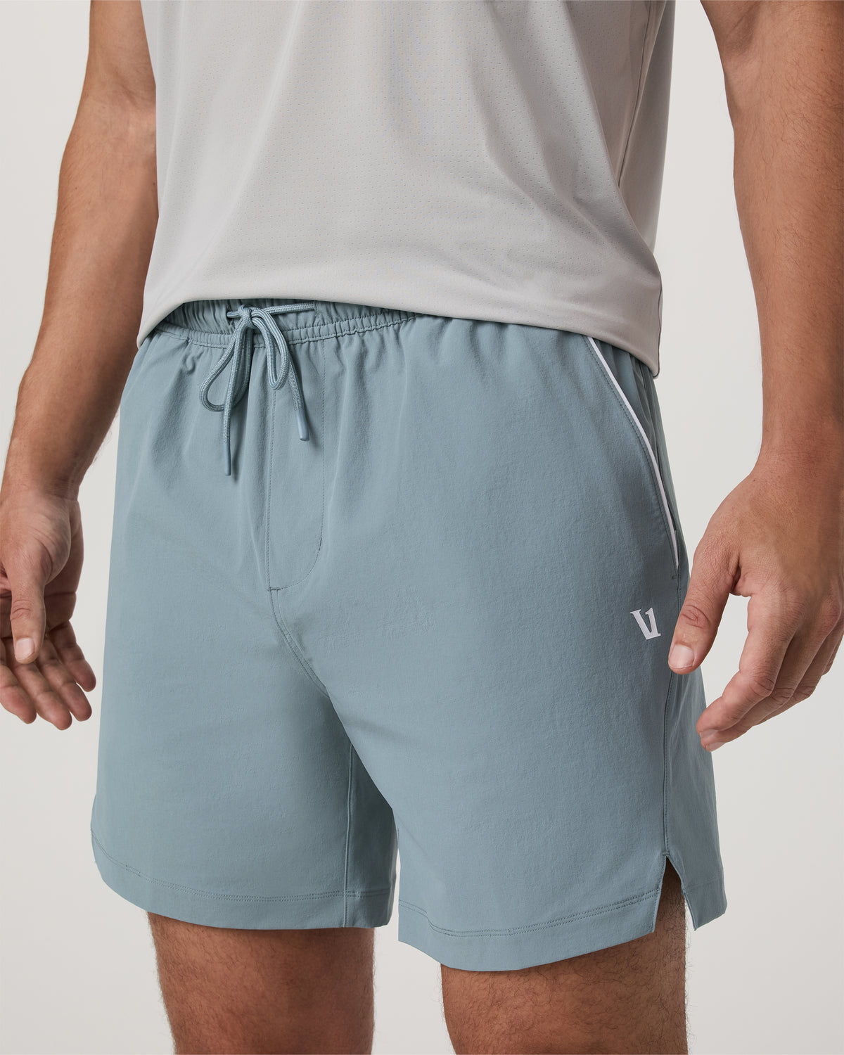 Men Vuori Crosscourt Short Unlined 7" Men's Mist Tennis Shorts