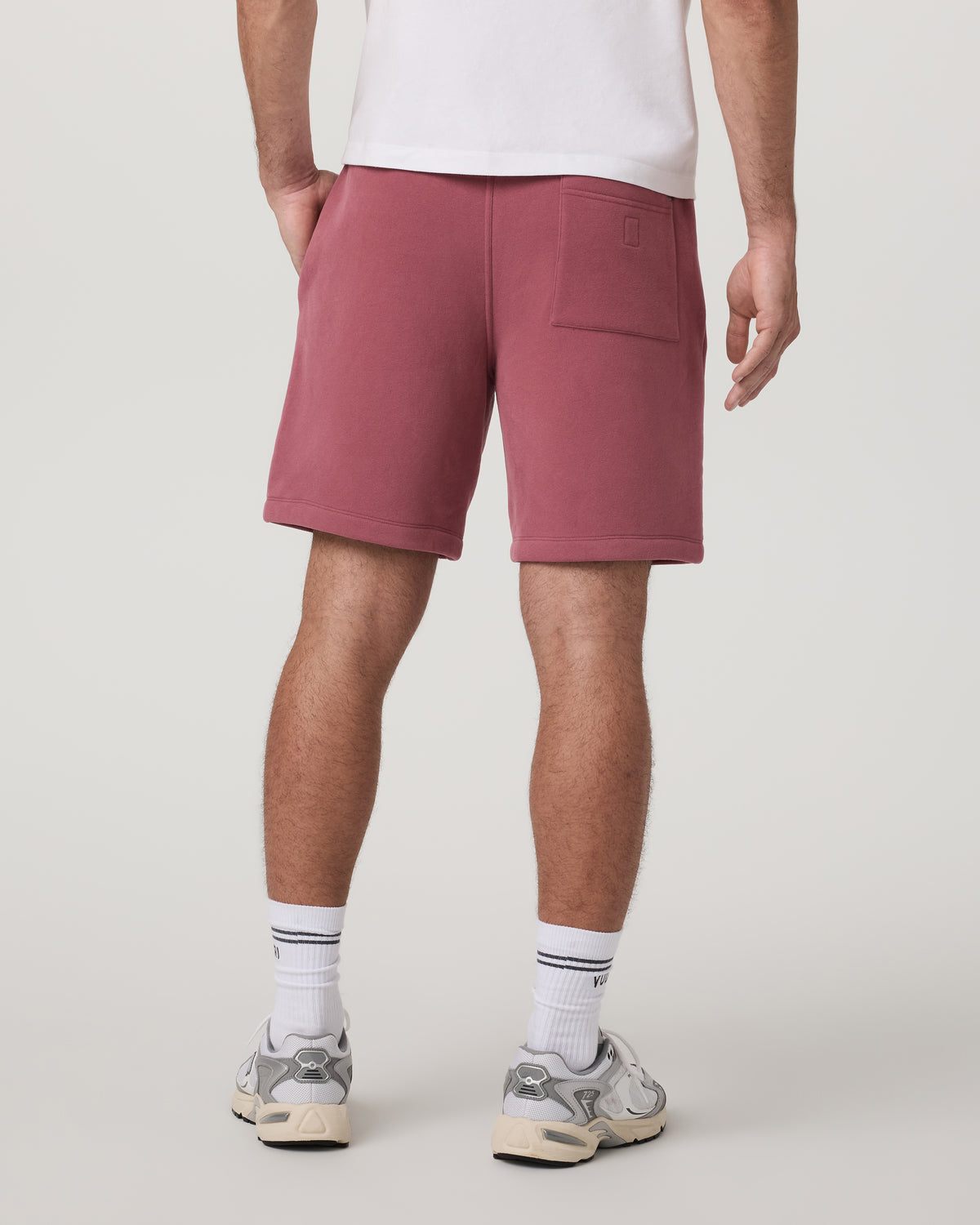 Men Vuori Seaside Short 8" Relaxed Men's Berry Lounge Shorts