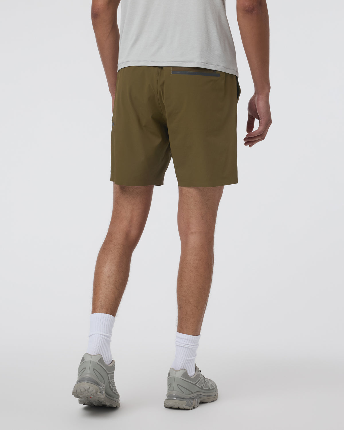 Men Vuori Grafton Short Unlined Classic Fit 7" Moss Green