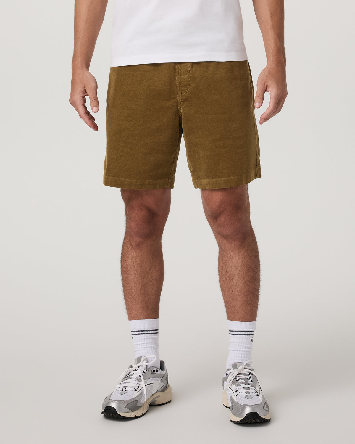 Men Vuori Optimist Elastic Waist Short 8" Men's Rum Relaxed Shorts