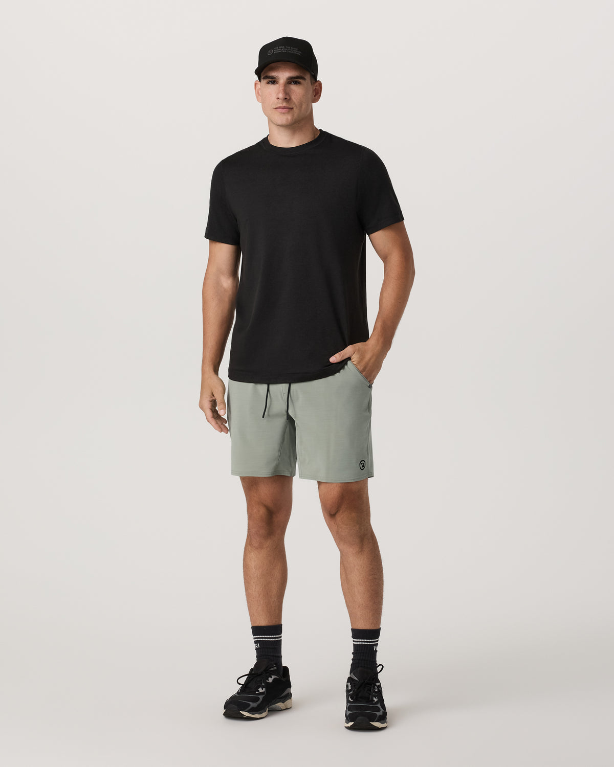 Men Vuori Elevate Kore Short Lined 7" Men's Agave Shorts