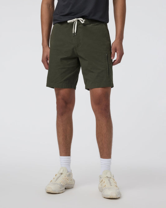 Men Vuori Barren Explorer Short Classic Fit 8" Kale