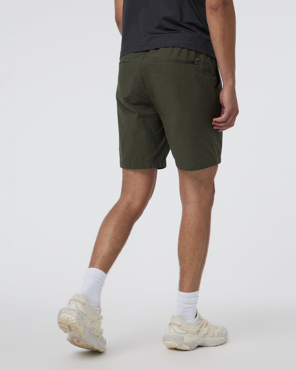 Men Vuori Barren Explorer Short Classic Fit 8" Kale