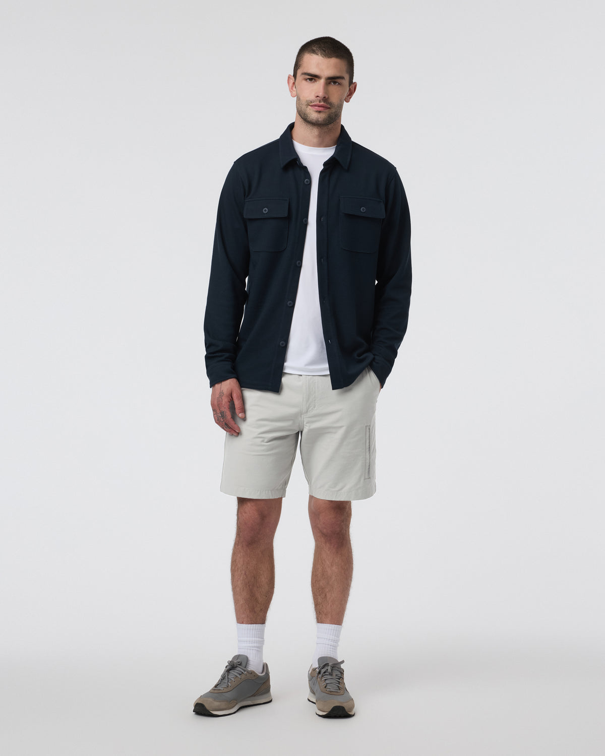 Men Vuori Barren Explorer Short Classic Fit 8" Talc