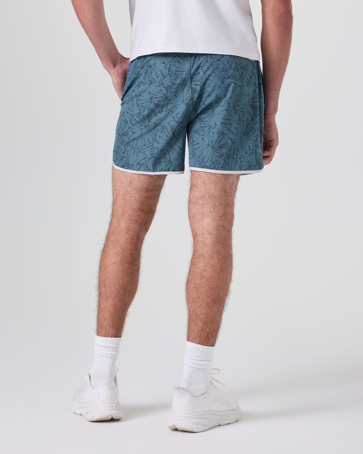 Men Vuori Banks Short 5" Deep Sea Lily Active Shorts