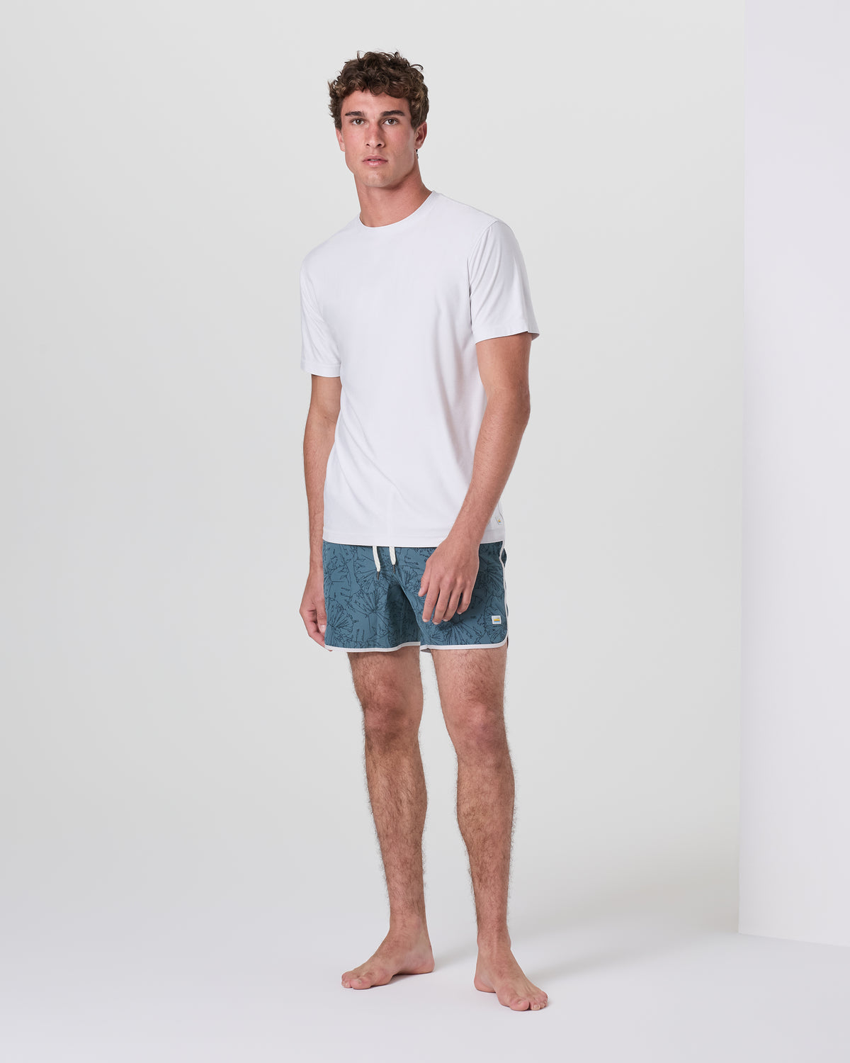 Men Vuori Banks Short 5" Deep Sea Lily Active Shorts
