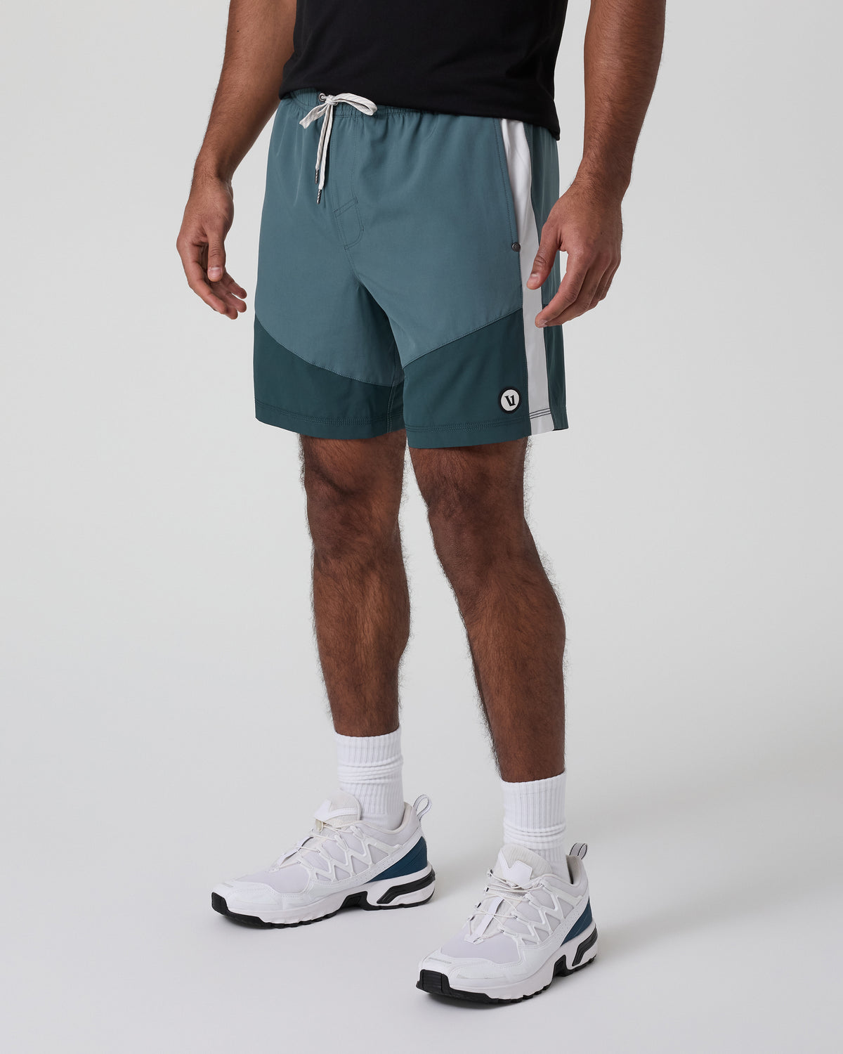 Men Vuori Kore Short X1 Lined Classic Fit 7" Light Deep Sea/Deep Sea/Salt