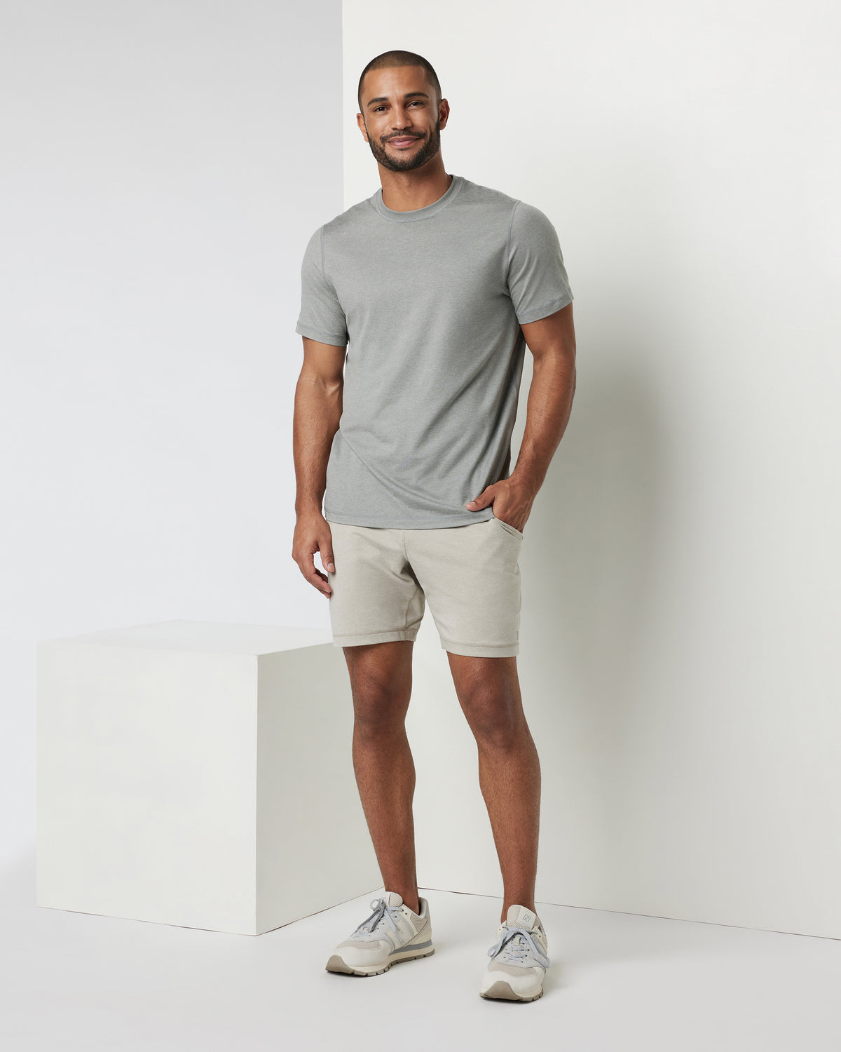 Men Vuori Ponto Short Men's Dark Salt Heather Jogger Shorts