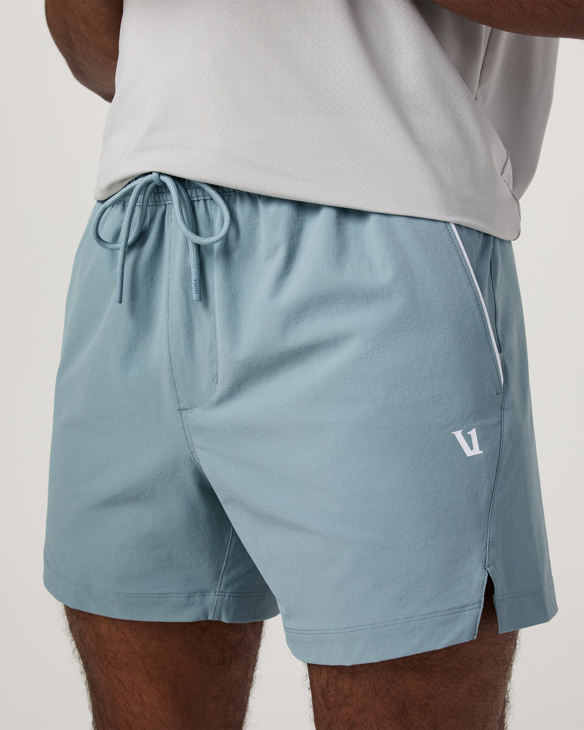 Men Vuori Crosscourt Short Unlined 5" Men's Mist Tennis Shorts