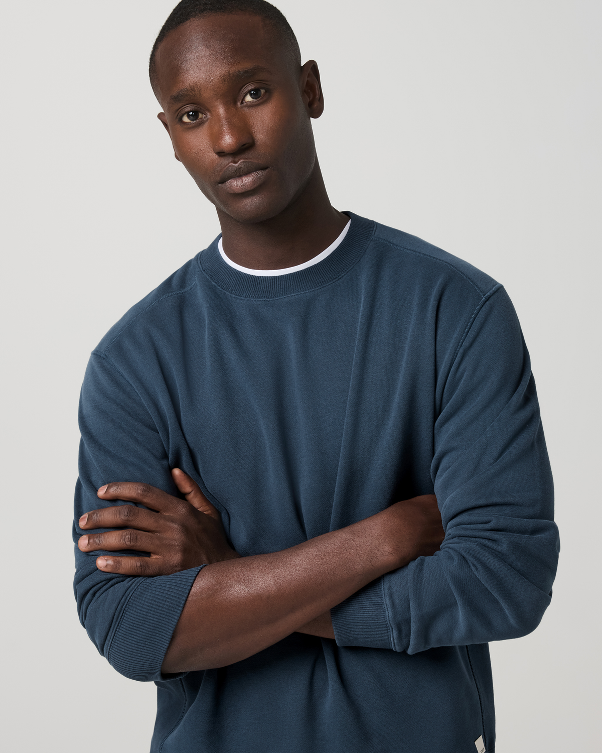 Men Vuori Cypress Vintage Crew Men's Ocean Blue Fleece Pullover