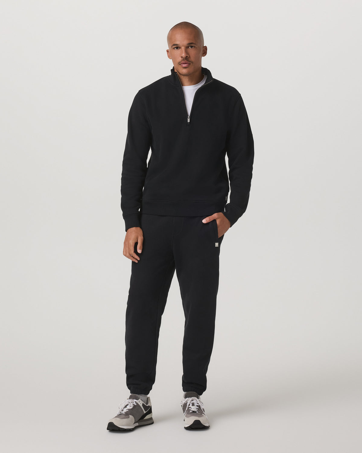Men Vuori Seaside 1/2 Zip Classic Men's Black Pullover