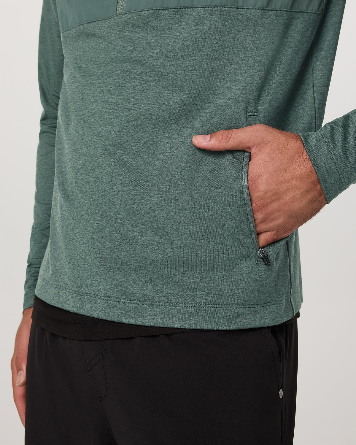 Men Vuori Sunday Element 1/2 Zip Agate Green Heather Pullover