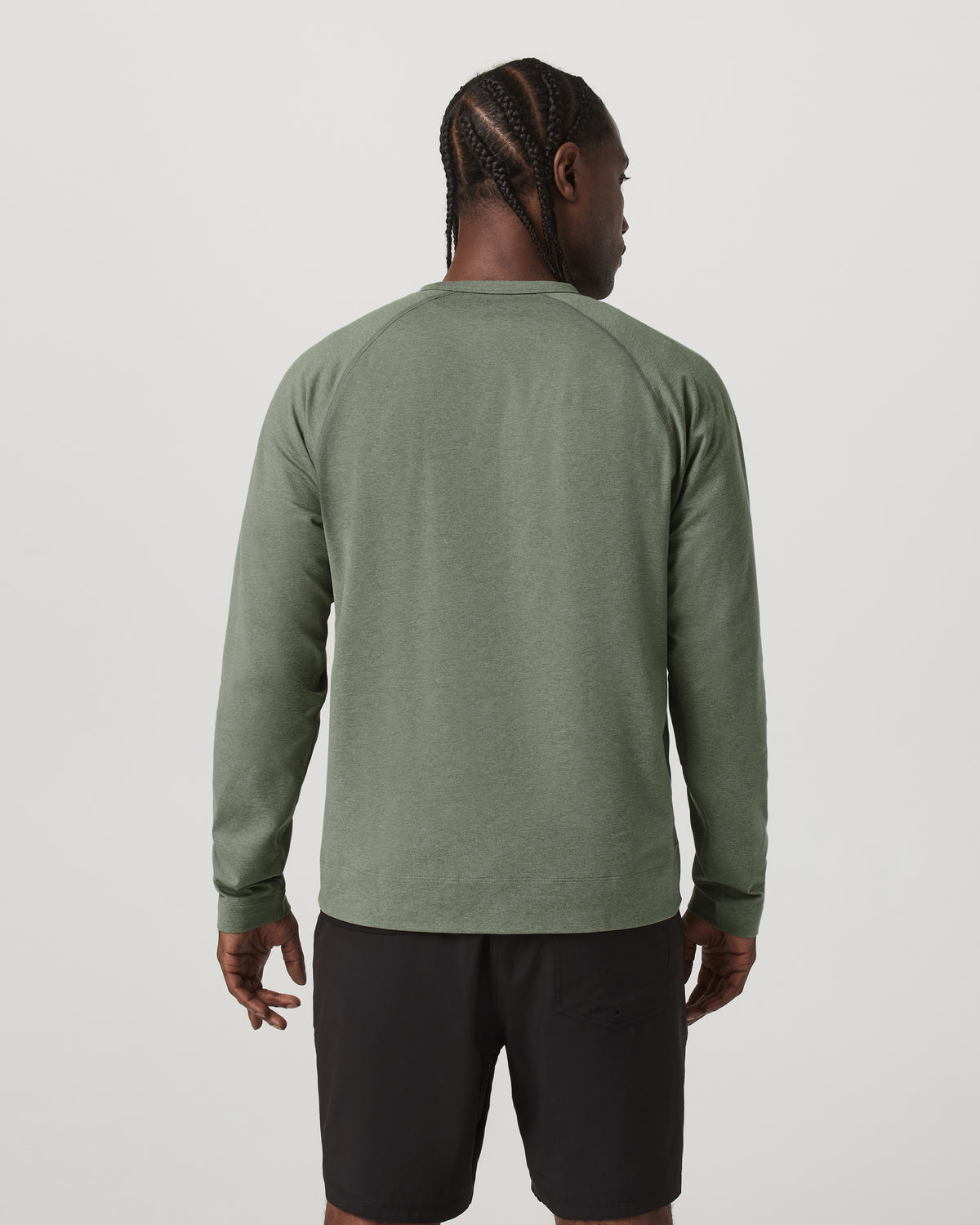 Men Vuori Men's Coronado Crew - Relaxed Fit Light Oregano Heather