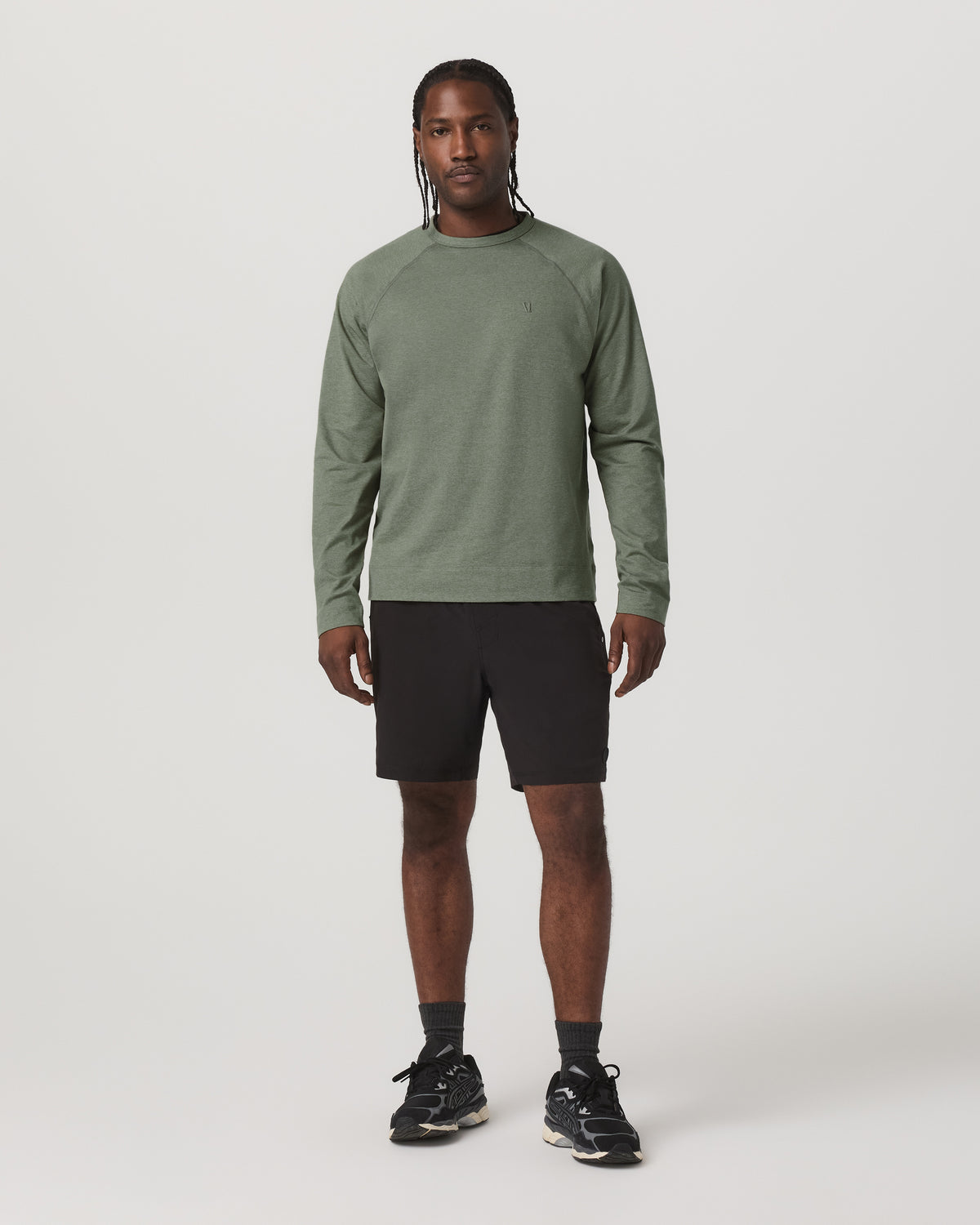 Men Vuori Men's Coronado Crew - Relaxed Fit Light Oregano Heather