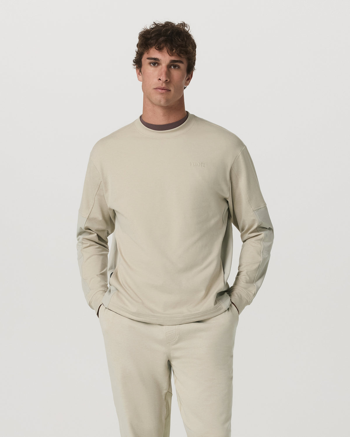 Men Vuori Men's Coronado Mixed Media Crew Limestone Heather
