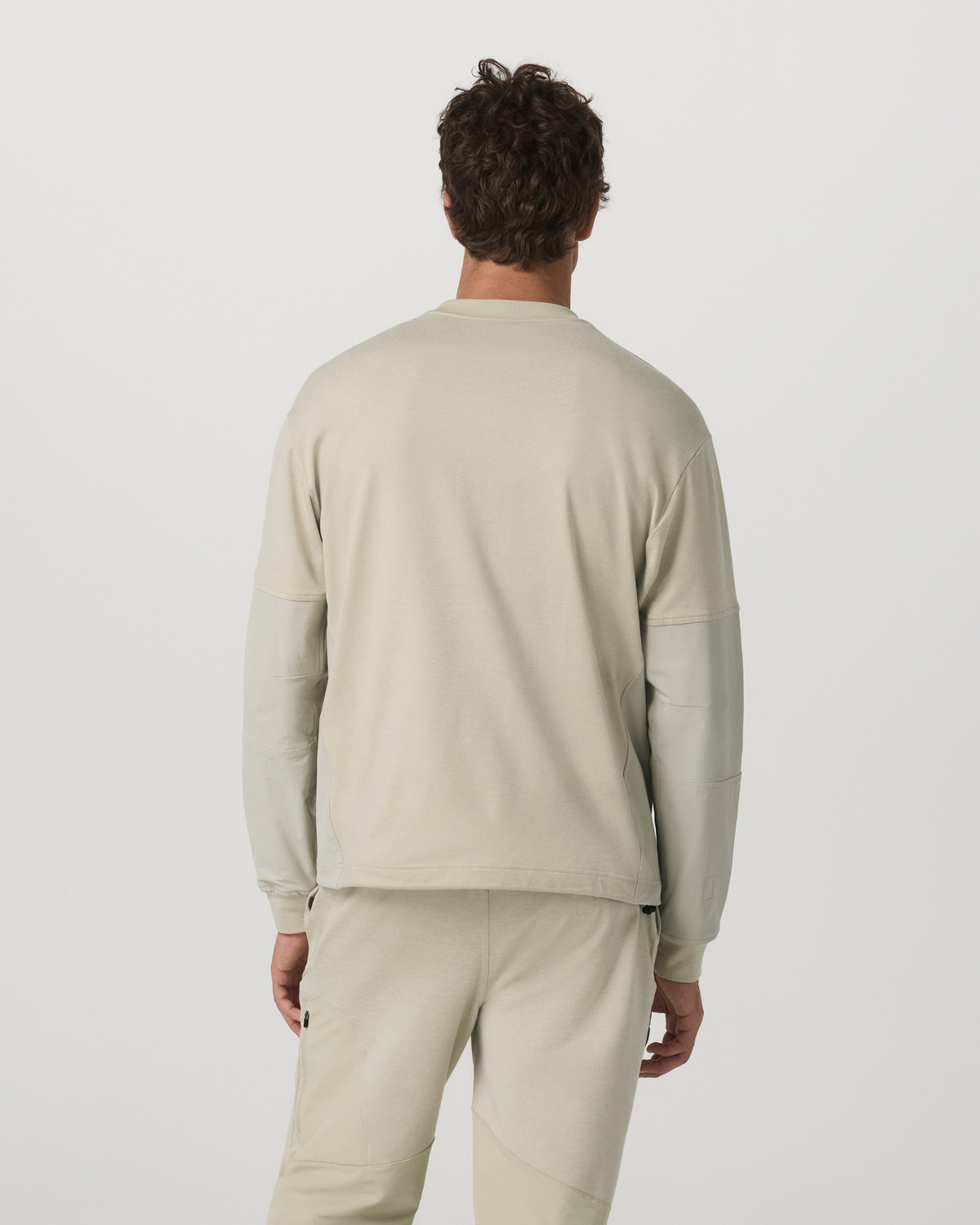 Men Vuori Men's Coronado Mixed Media Crew Limestone Heather