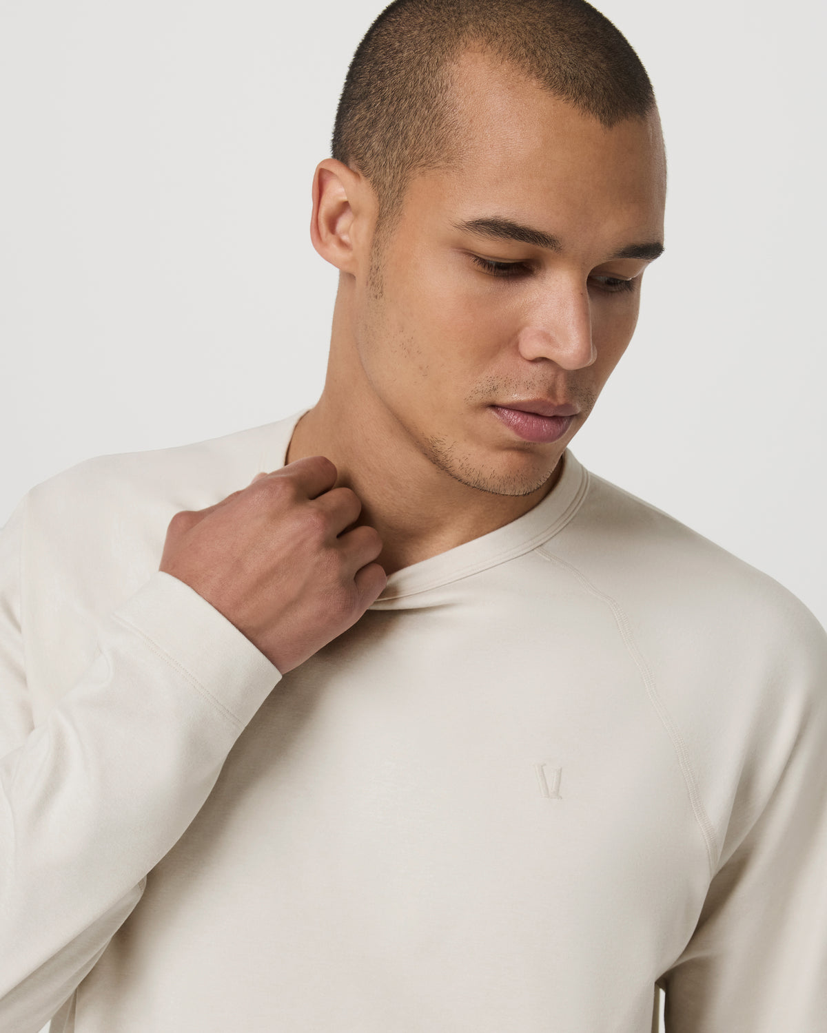 Men Vuori Coronado Crew - Relaxed Fit Men's Ivory Heather Crew