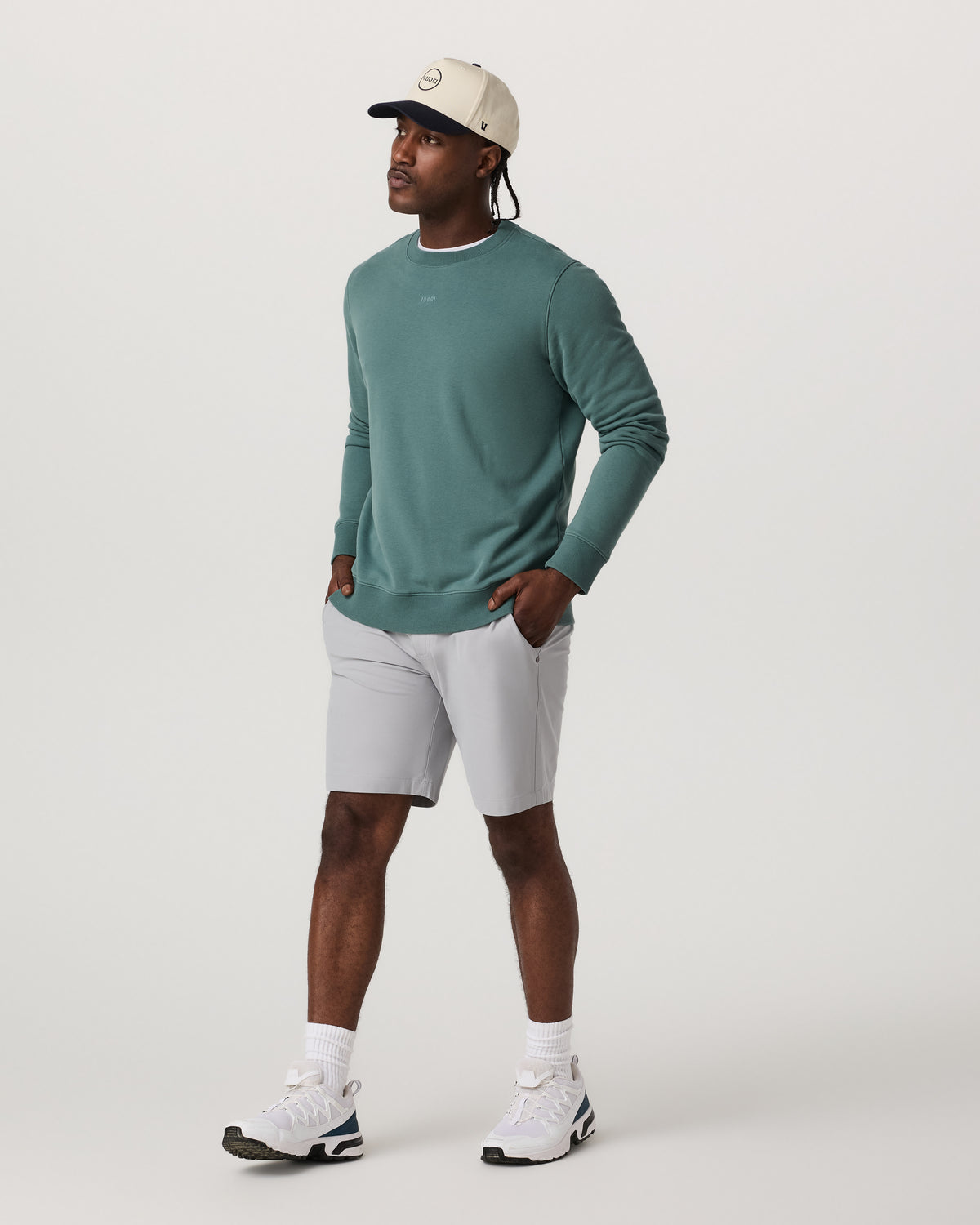 Men Vuori Cypress Logo Crew Men's Bluegrass Sweatshirt