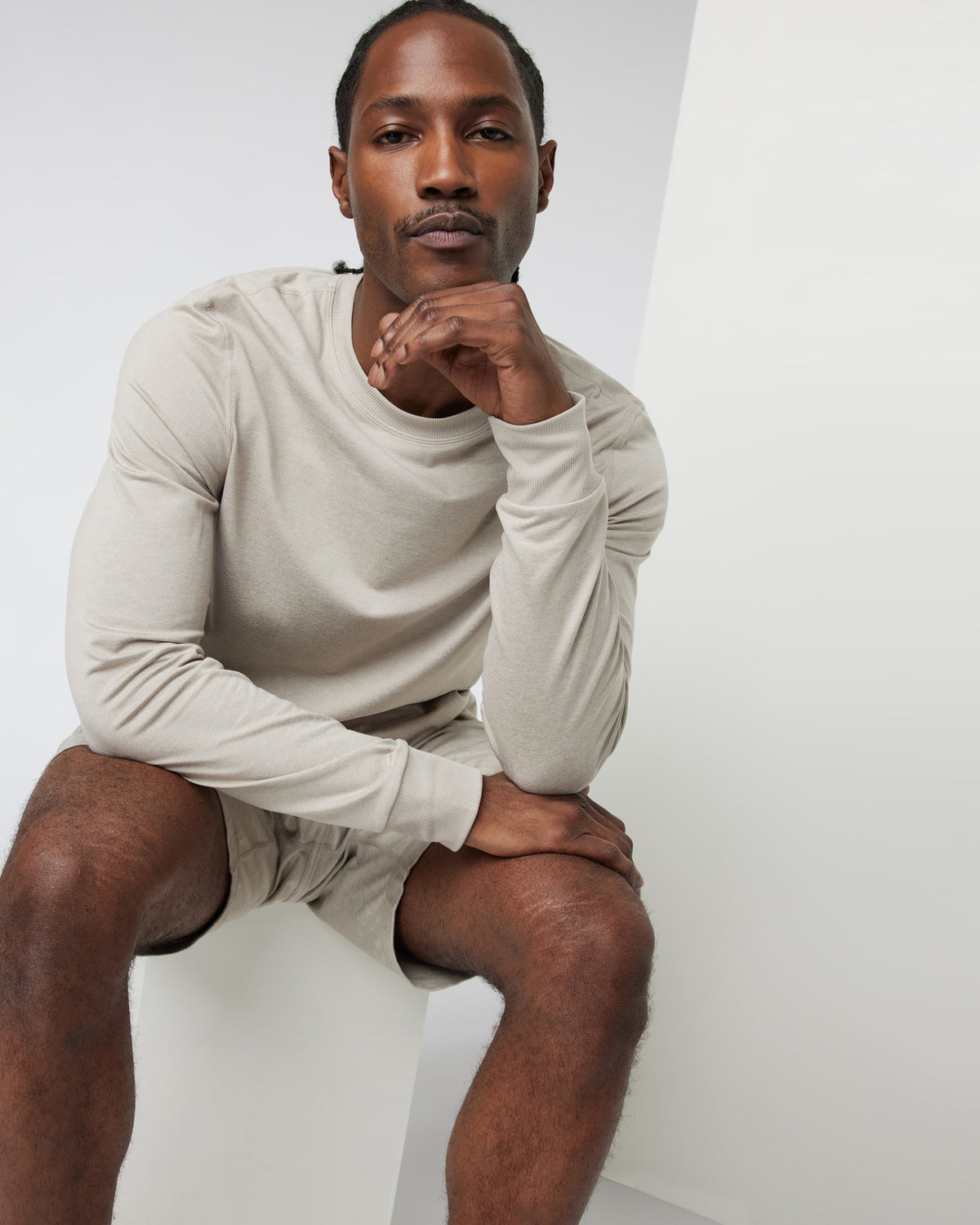 Men Vuori Ponto Performance Crew Dark Salt Heather Pullover