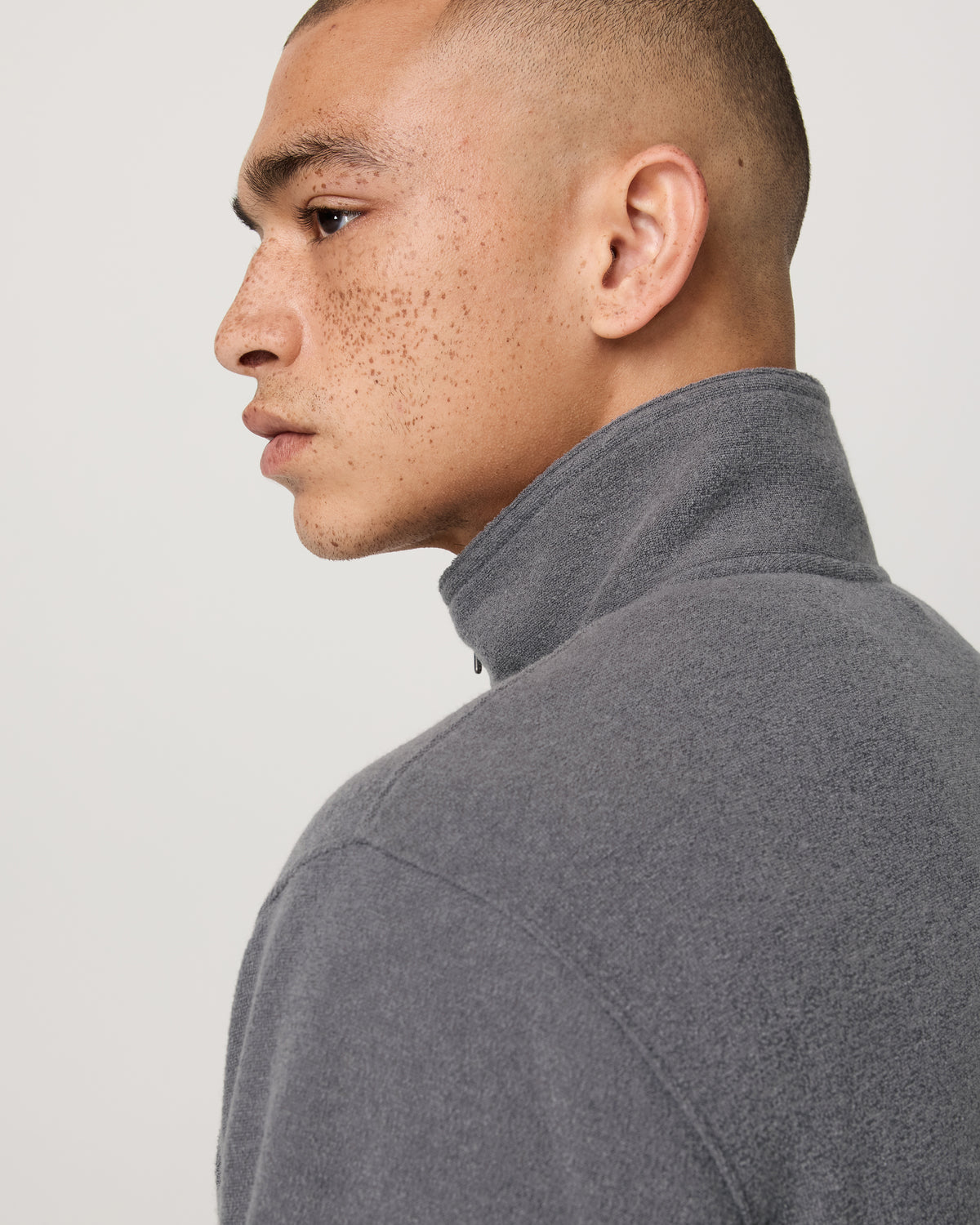 Men Vuori Beach Fleece 1/2 Zip - Relaxed Pinecone Heather Pullover