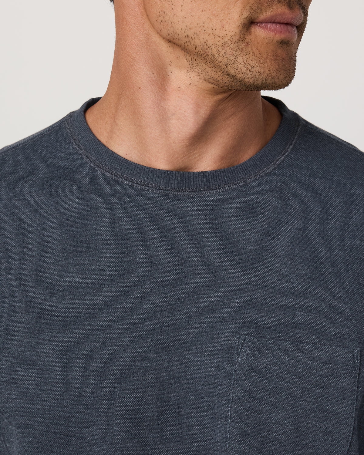 Men Vuori Jeffreys Crew 2.0 Men's Navy Heather Pullover Crewneck