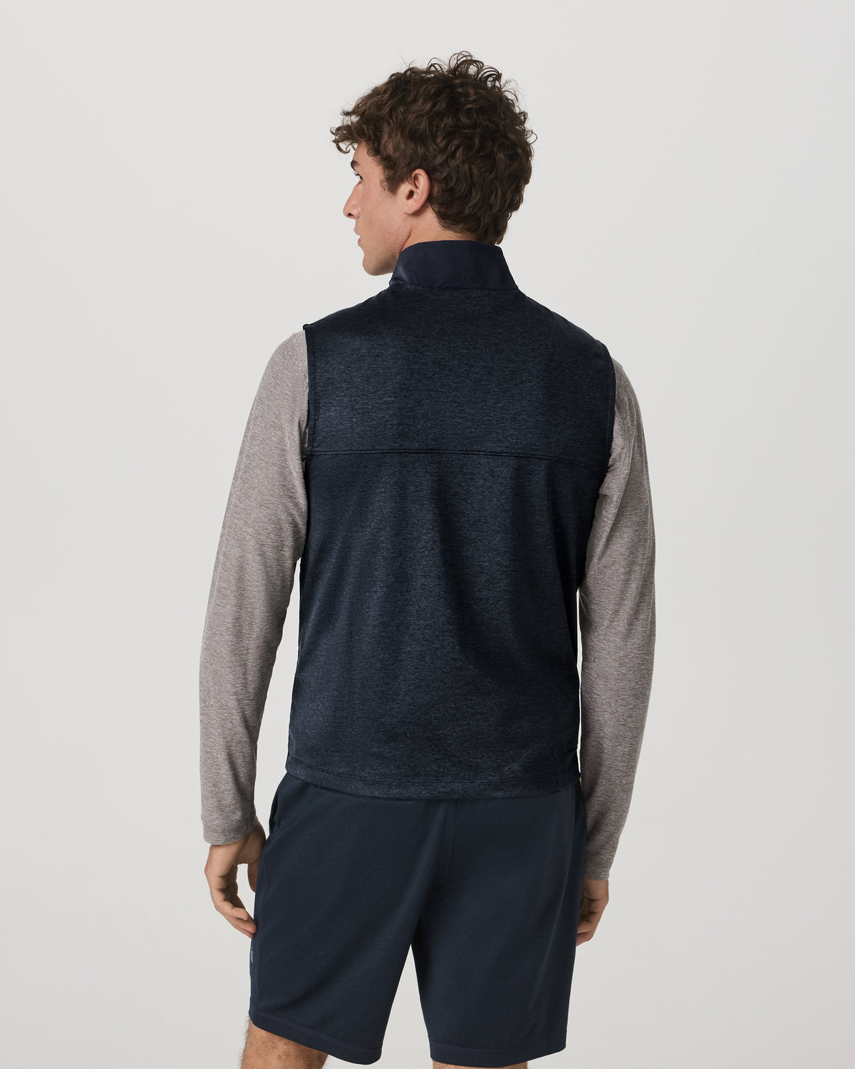 Men Vuori Sunday Insulated Hybrid Vest Ink Heather Training Vest