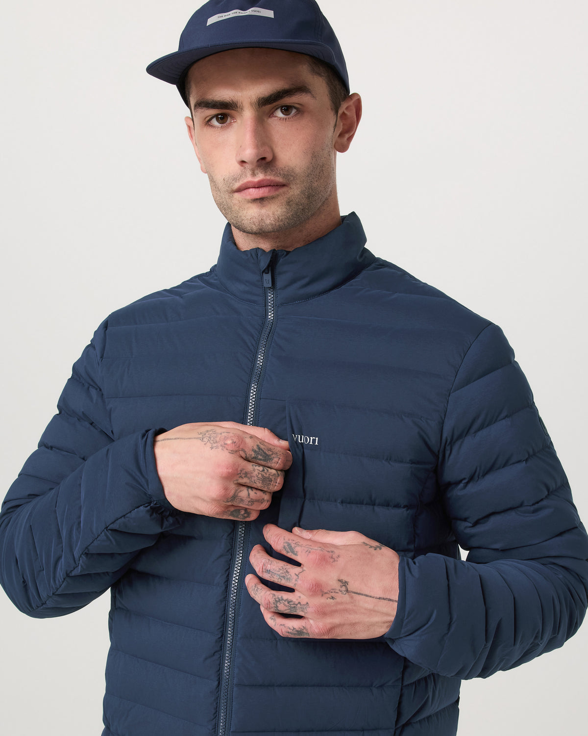 Men Vuori Men's Steadfast Insulated Full Zip Jacket Blue Coast