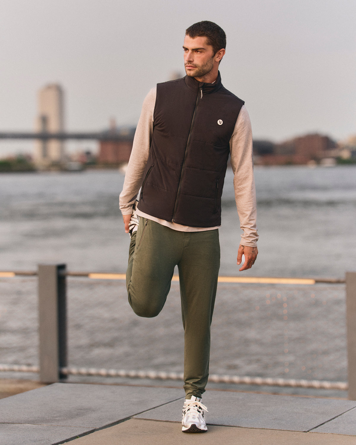 Men Vuori Echo Insulated Vest 2.0 Men's Black Vest