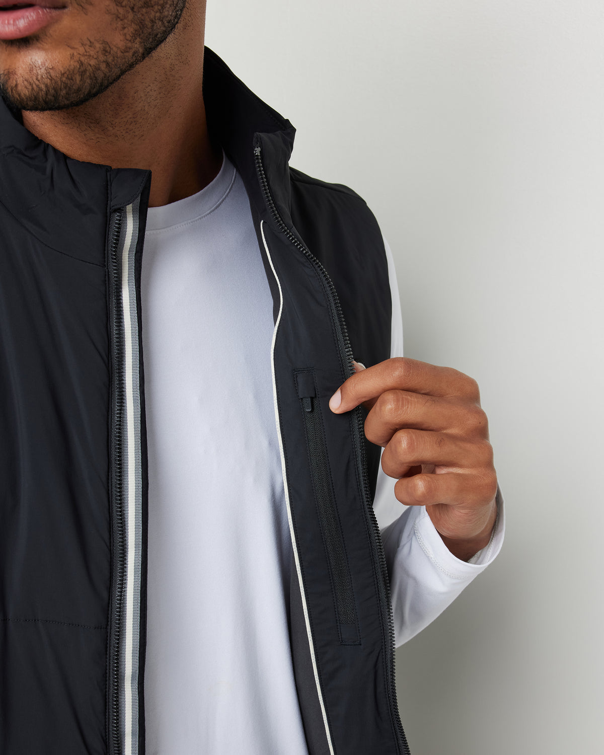 Men Vuori Echo Insulated Vest 2.0 Men's Black Vest