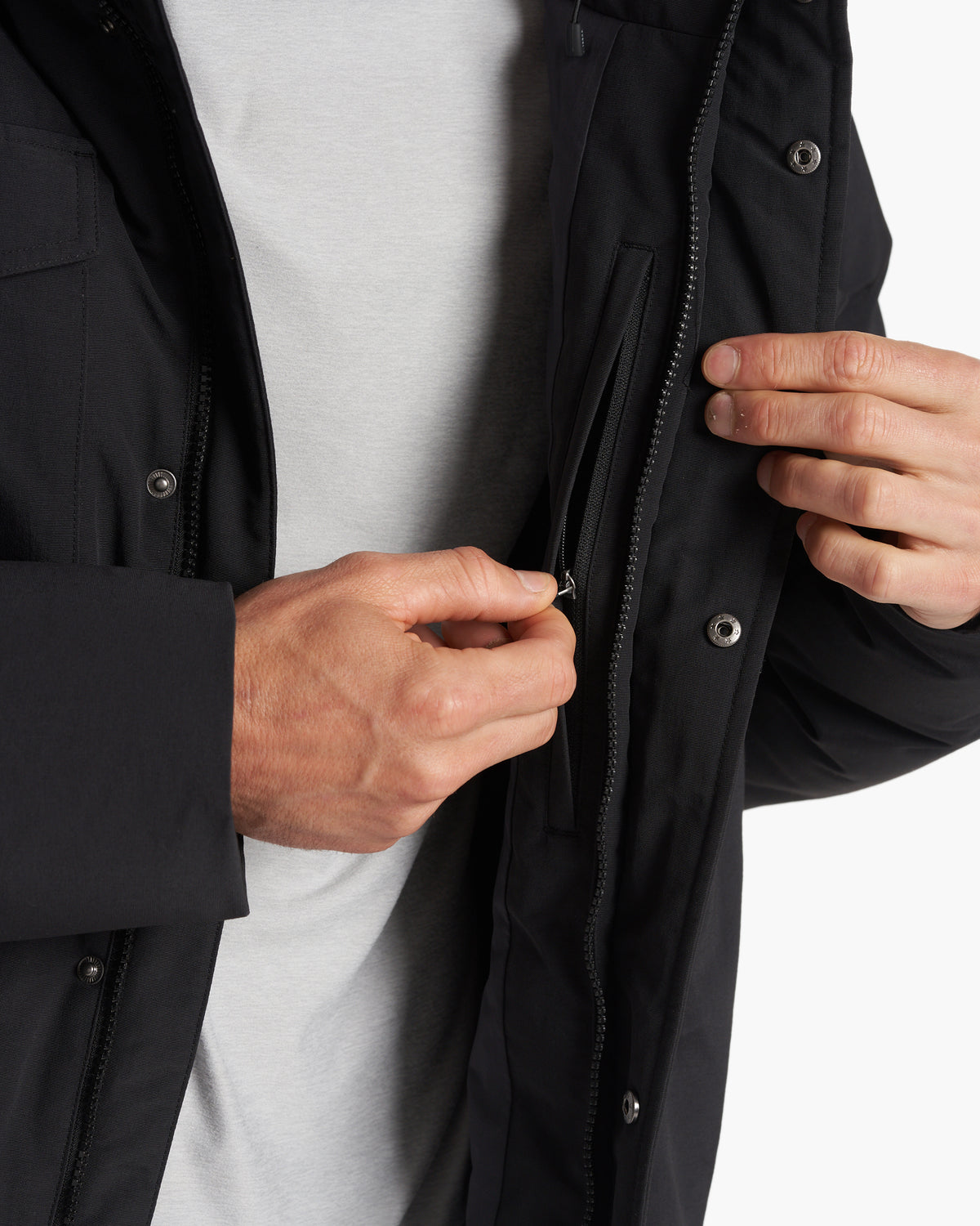 Men Vuori Northmost Insulated Parka Men's Black Down Parka