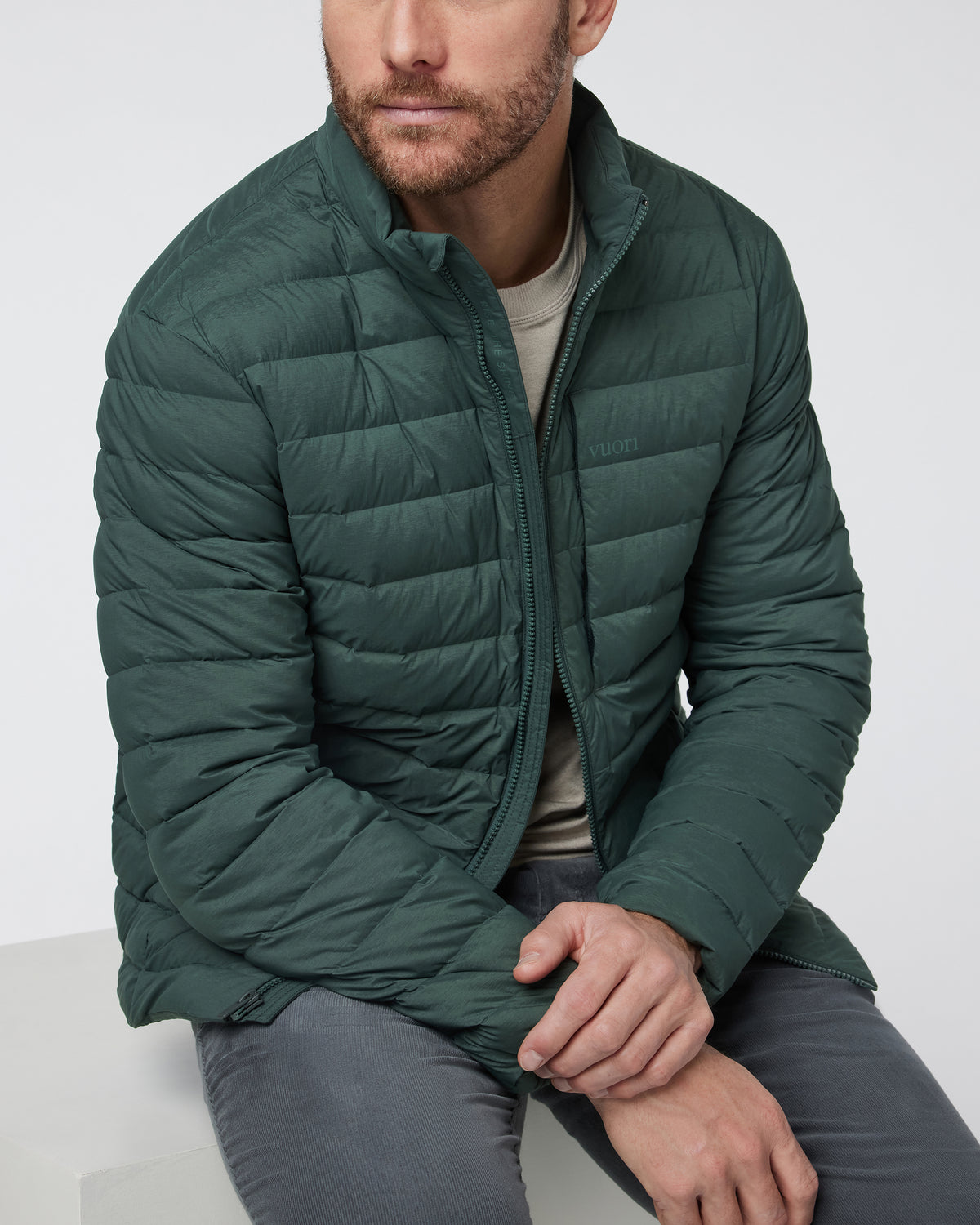 Men Vuori Steadfast Insulated Full Zip Jacket Aspen