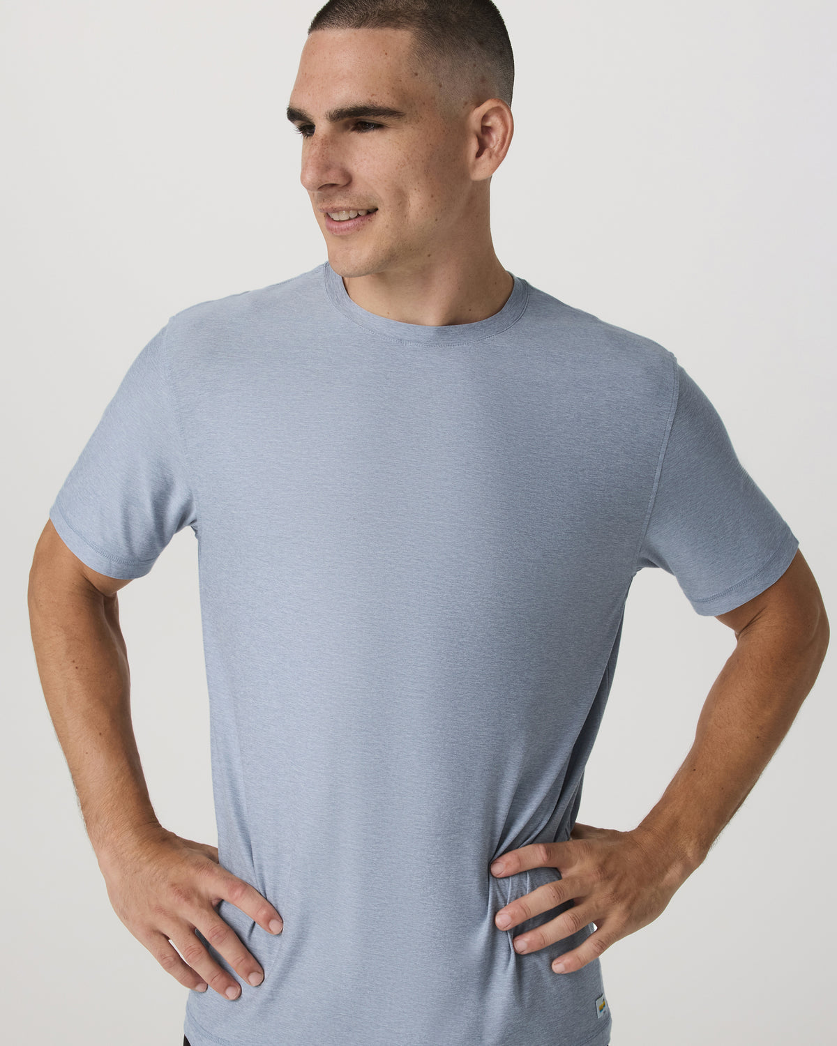 Men Vuori Strato Tech Tee Men's Blue Dusk Heather T-Shirt