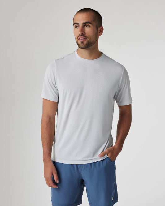 Men Vuori Current Tech Tee Men's Frost Grey Lightweight Shirt