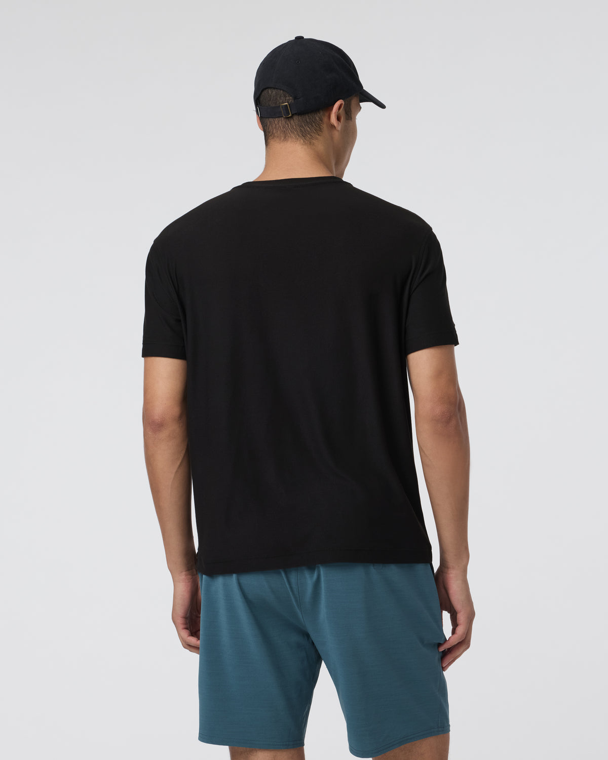 Men Vuori Short Sleeve Strato Pocket Tee - Relaxed Fit Black