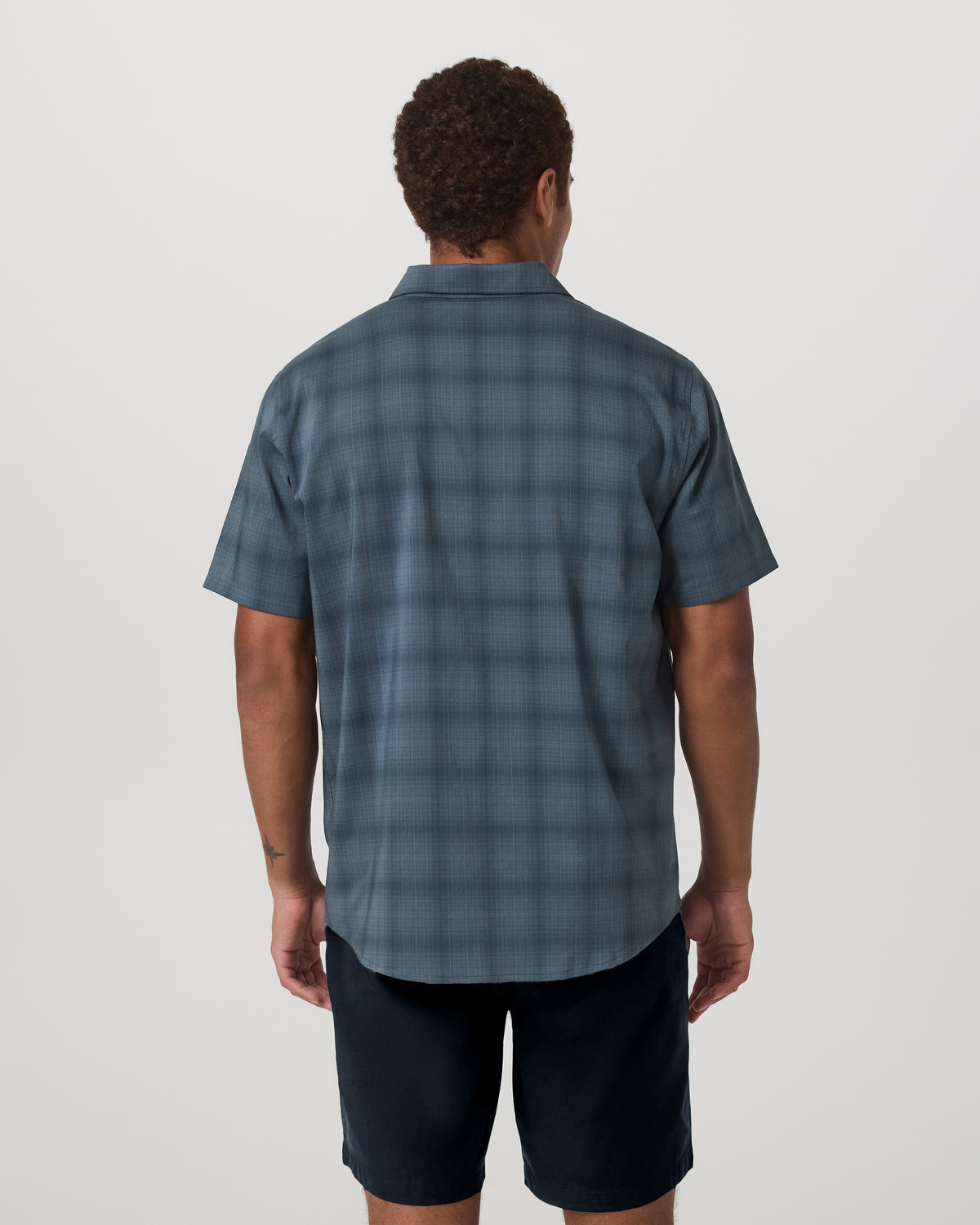 Men Vuori Short Sleeve Plaid Button Down Shirt Men's Abyss Shirt