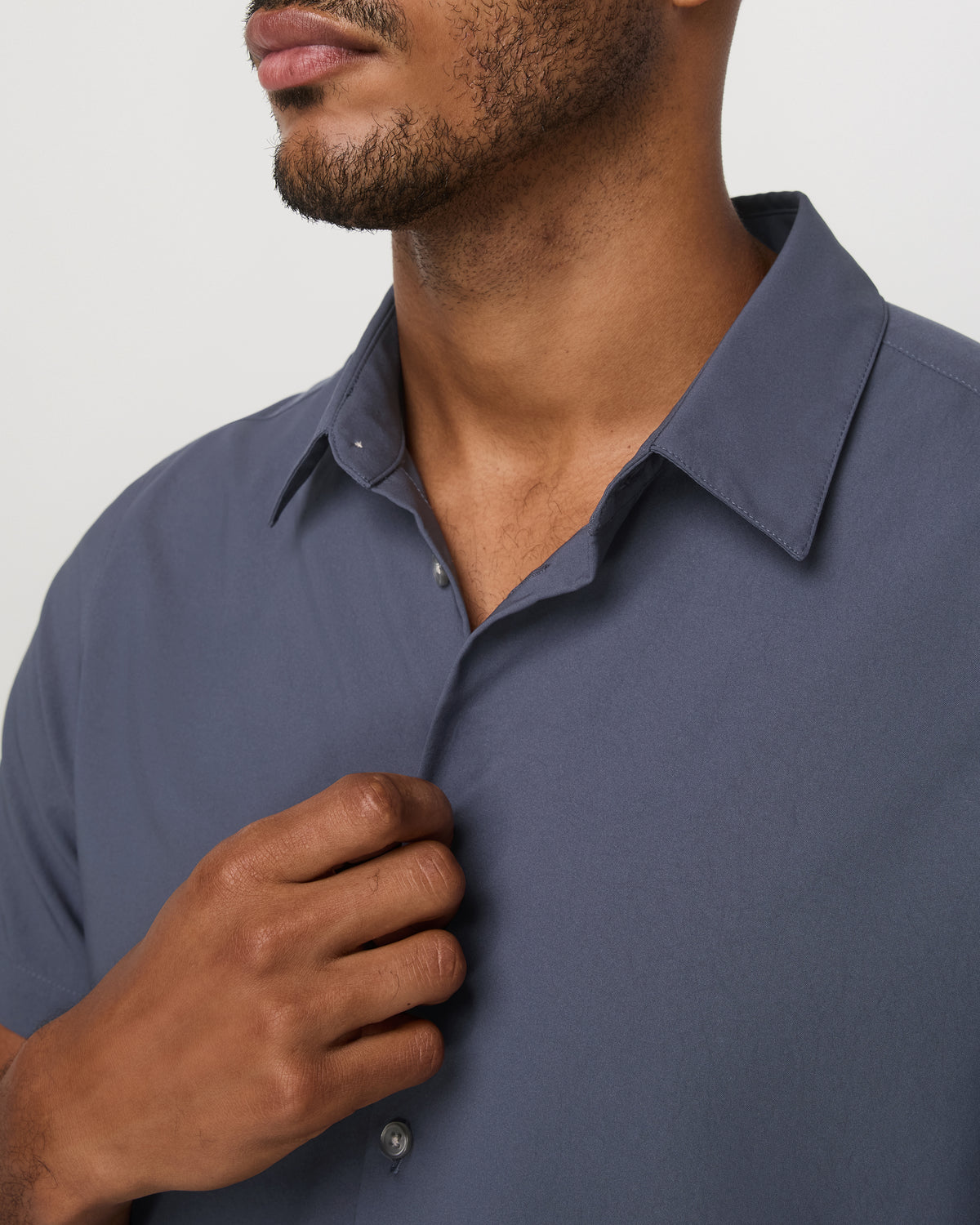 Men Vuori Short Sleeve Manhattan Button Down Men's Azure Shirt