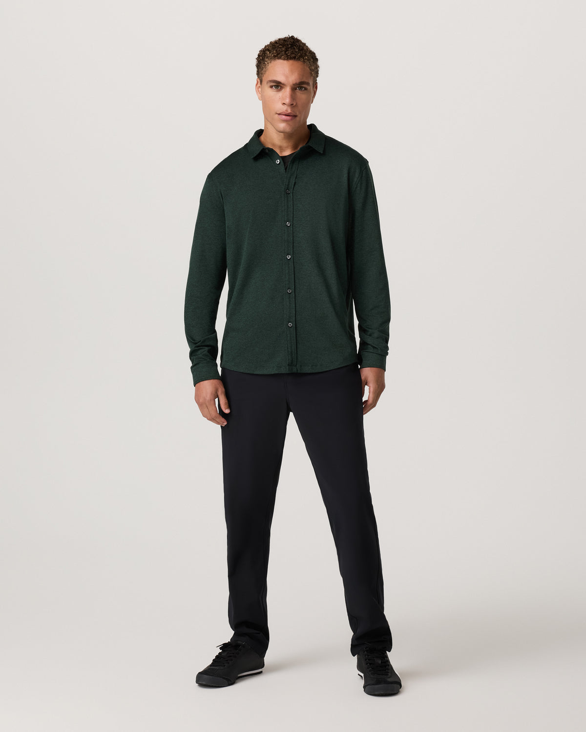 Men Vuori Men's Long Sleeve Ponto Button Down Evergreen Heather