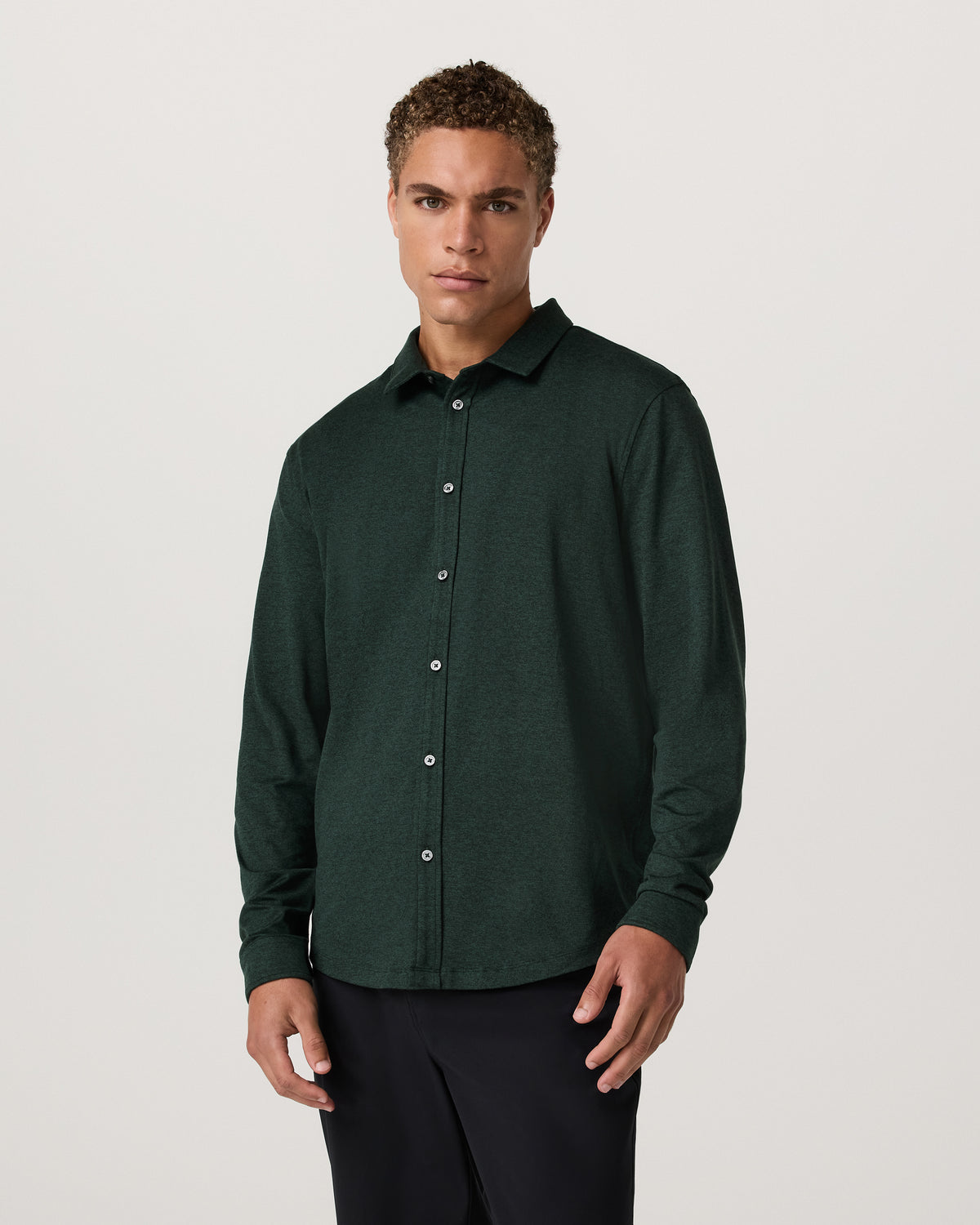 Men Vuori Men's Long Sleeve Ponto Button Down Evergreen Heather