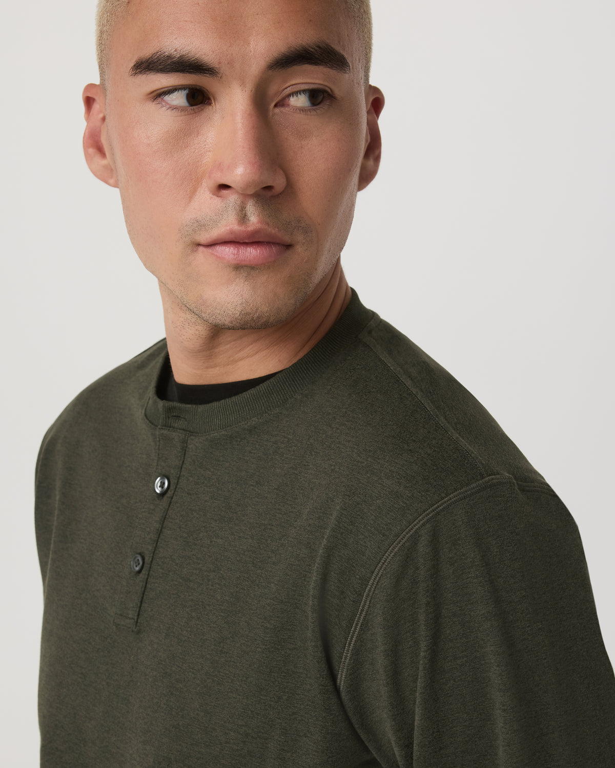 Men Vuori Long Sleeve Coronado Henley - Relaxed Oregano Heather