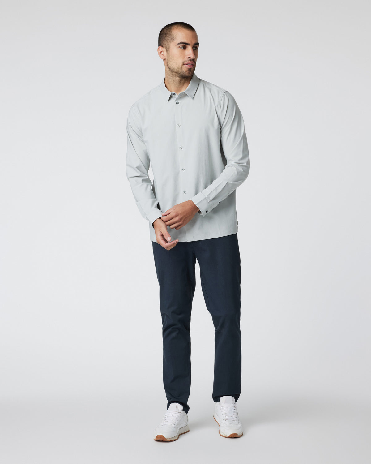 Men Vuori Long Sleeve Manhattan Button Down Sky Grey