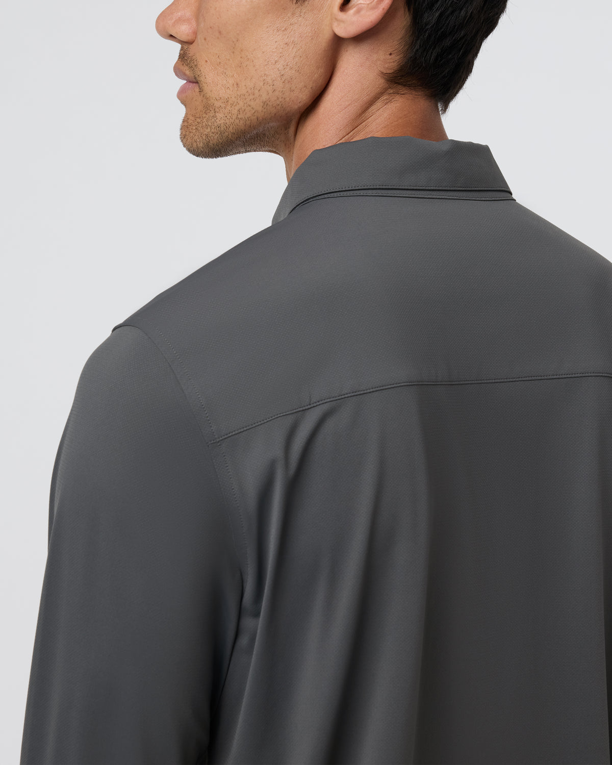 Men Vuori Long Sleeve TravelLite Button Down Dark Pewter