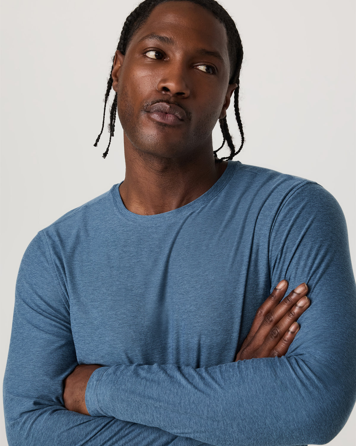 Men Vuori Men's Long Sleeve Strato Tech Tee Pool Blue Heather