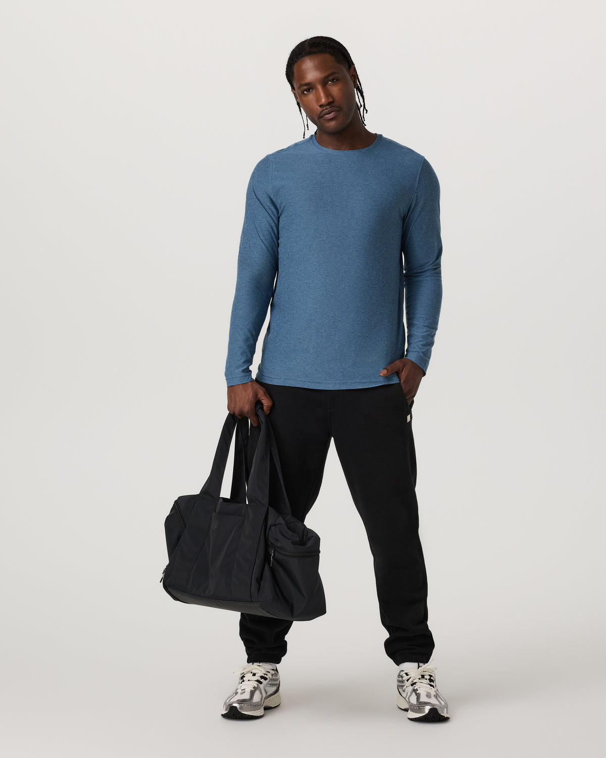 Men Vuori Men's Long Sleeve Strato Tech Tee Pool Blue Heather